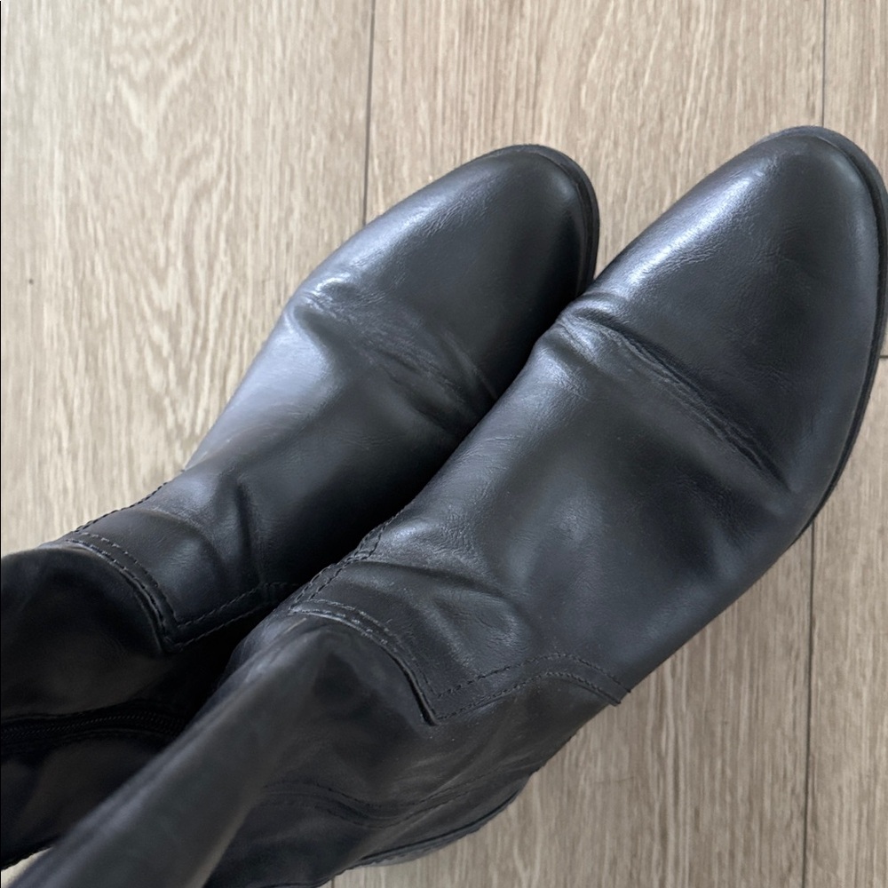 Dr Scholl’s Classic Black Knee-High Boots - Women's size 9 Wide calf - Picture 4 of 7